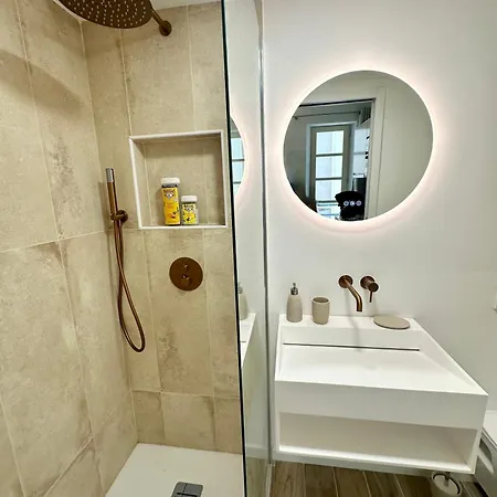 Magnifique 15 Rue Allard 2d * Saint-Tropez